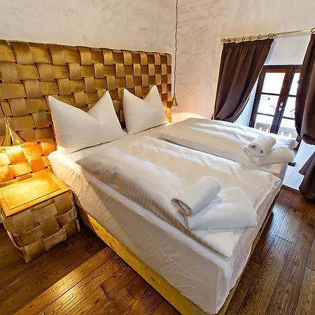 Arcadie & Hotel Cesky Krumlov