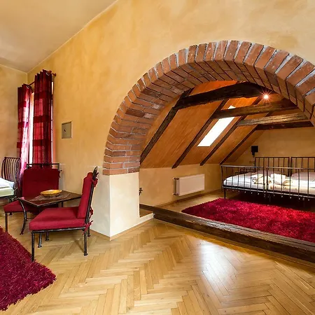 Arcadie & Cesky Krumlov